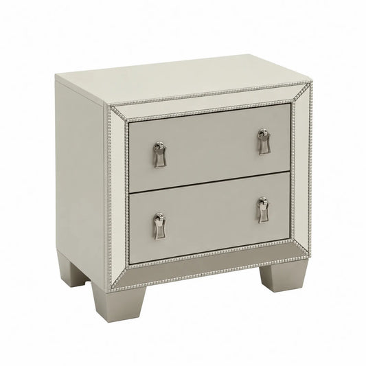 Table de chevet en bois avec revêtement en miroir